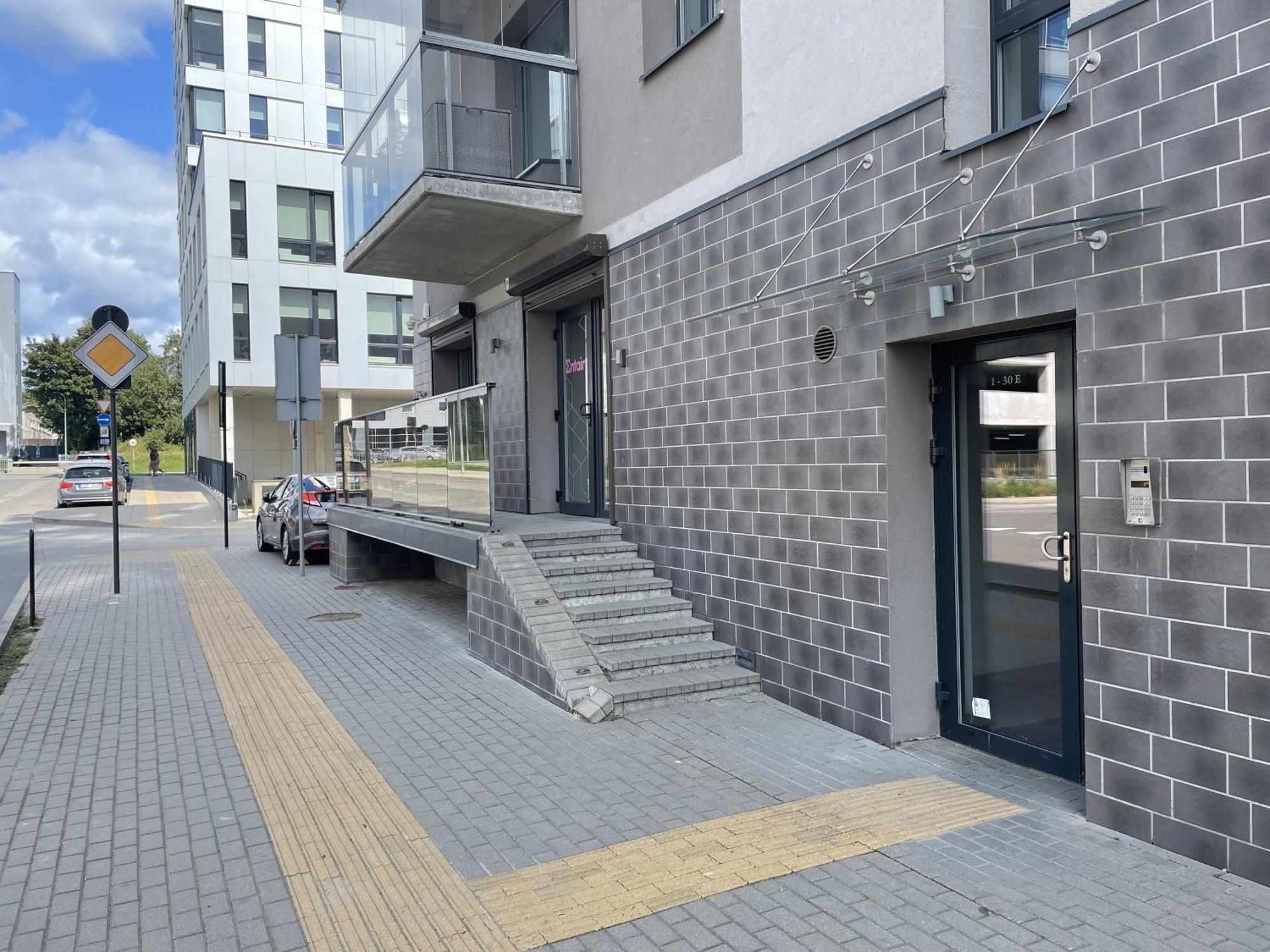 Your Home - Spacious Apartment In City Center, With Balcony & Self Check-In VNO Eksteriør billede
