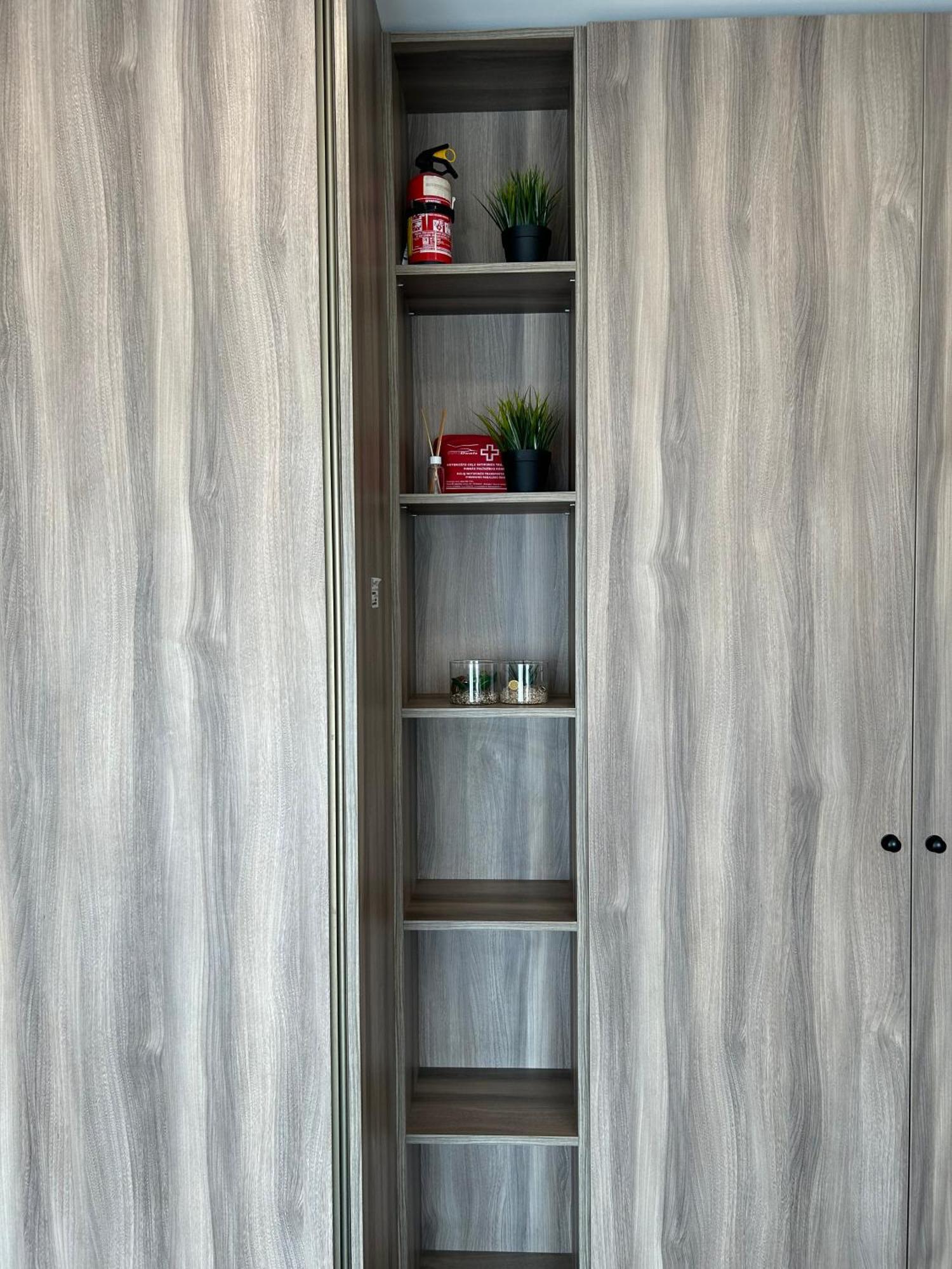 Your Home - Spacious Apartment In City Center, With Balcony & Self Check-In VNO Eksteriør billede