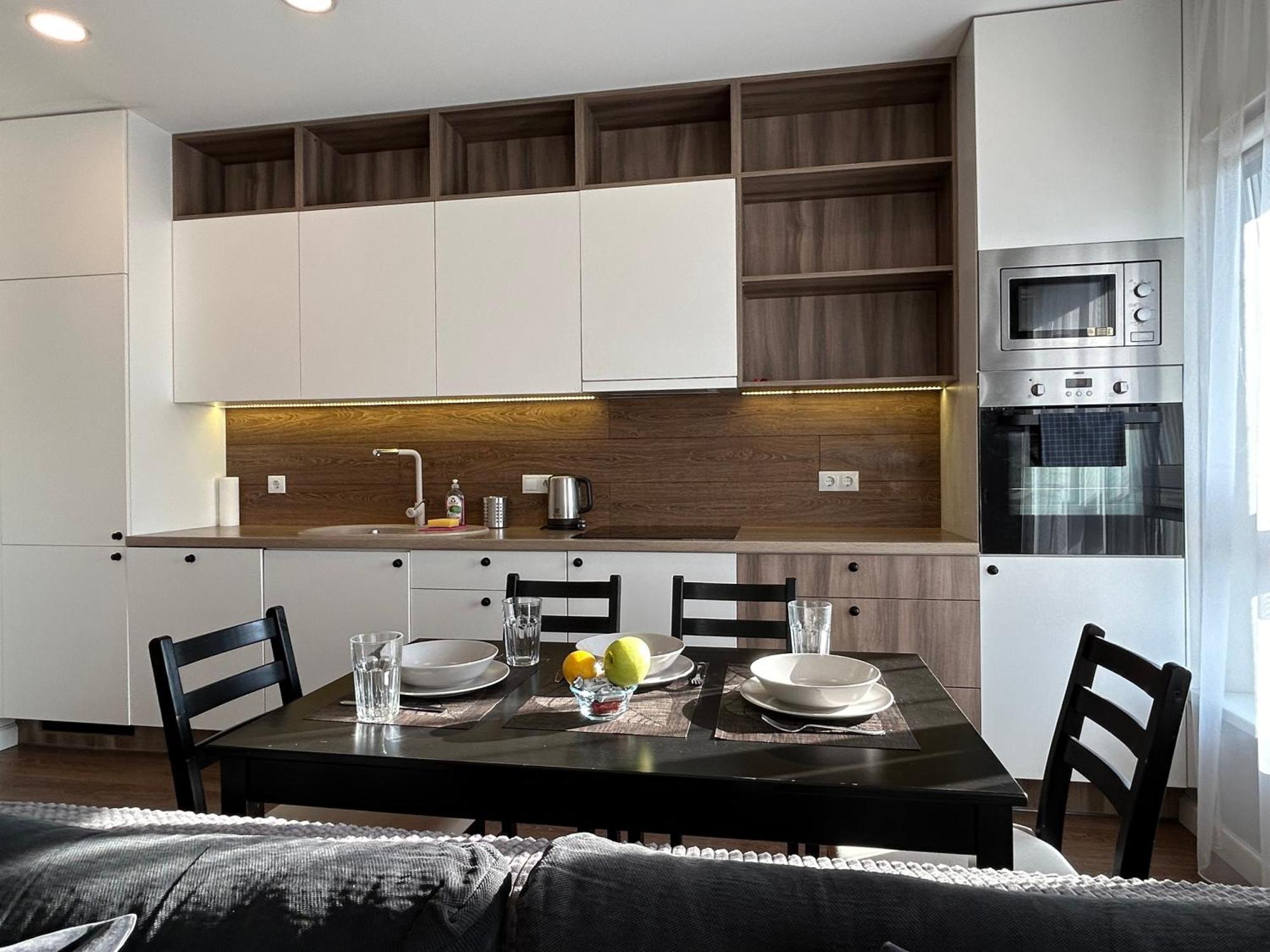 Your Home - Spacious Apartment In City Center, With Balcony & Self Check-In VNO Eksteriør billede